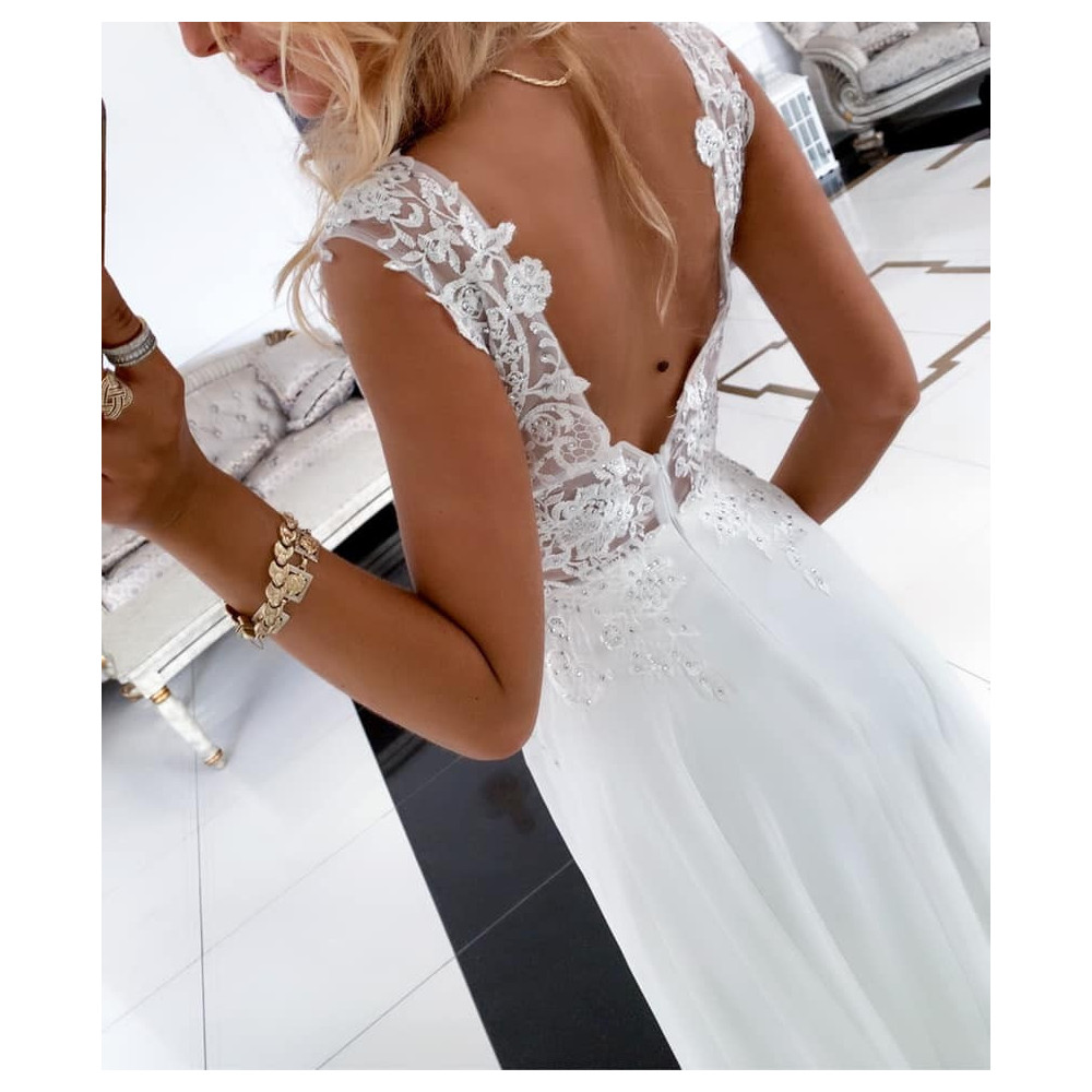 Suknia ślubna DIVA 44 r dostępna stacjonarnie