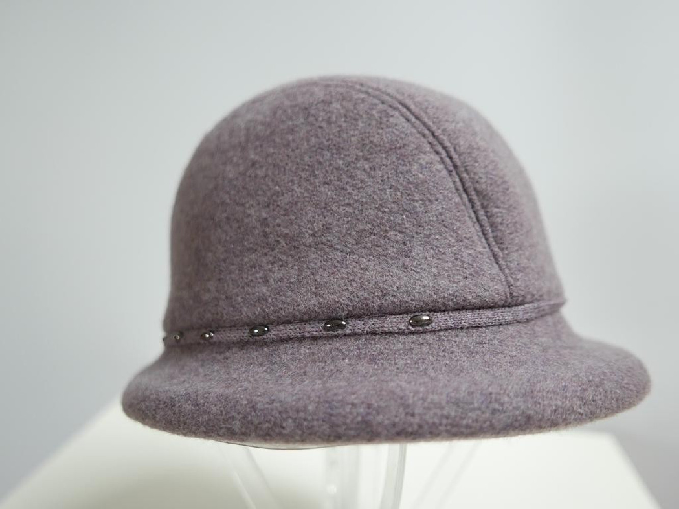 Wrzosowy kapelusz tkanina do 58 cm- regulowany