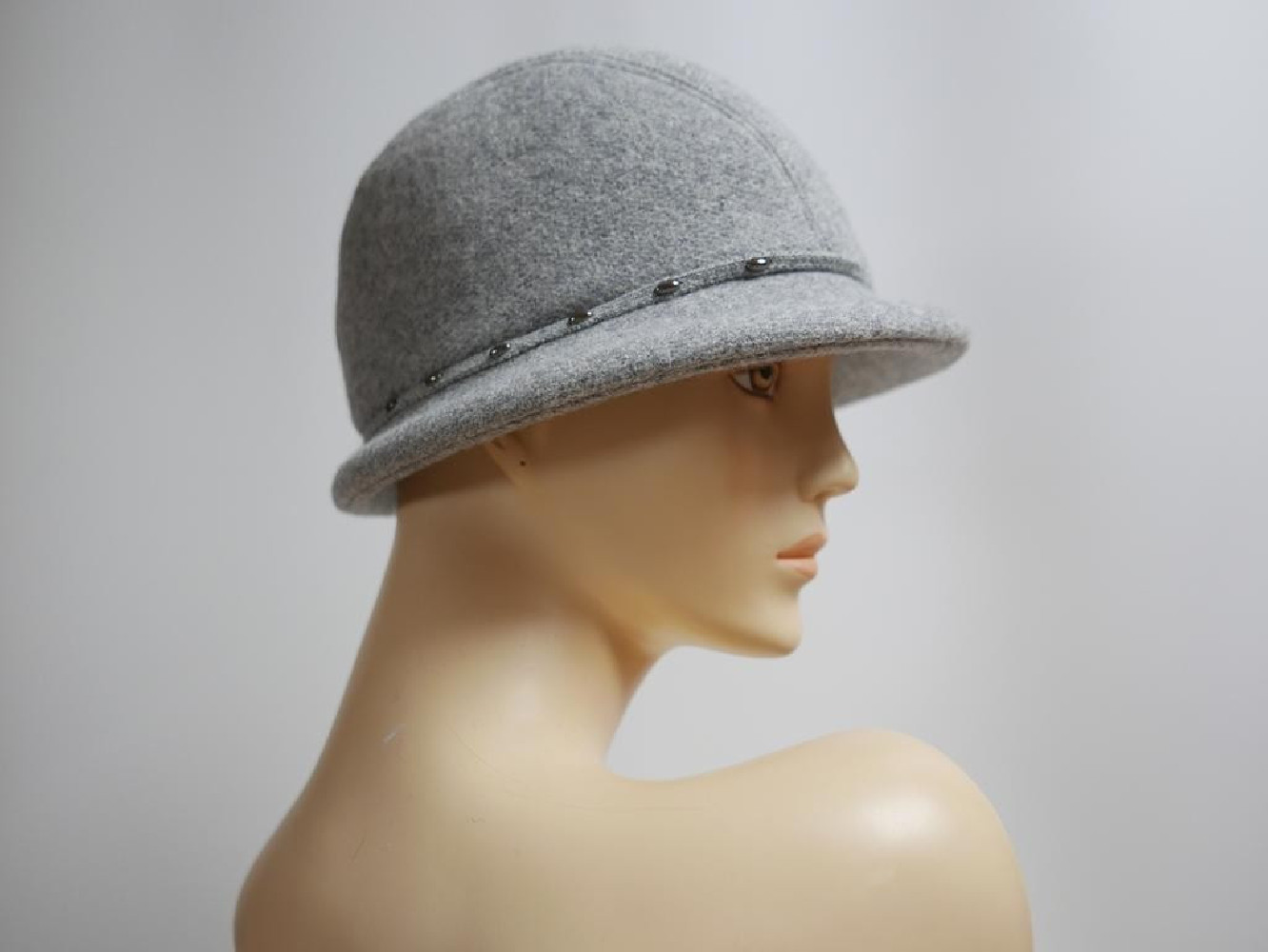 Szary kapelusz tkanina do 58 cm- regulowany