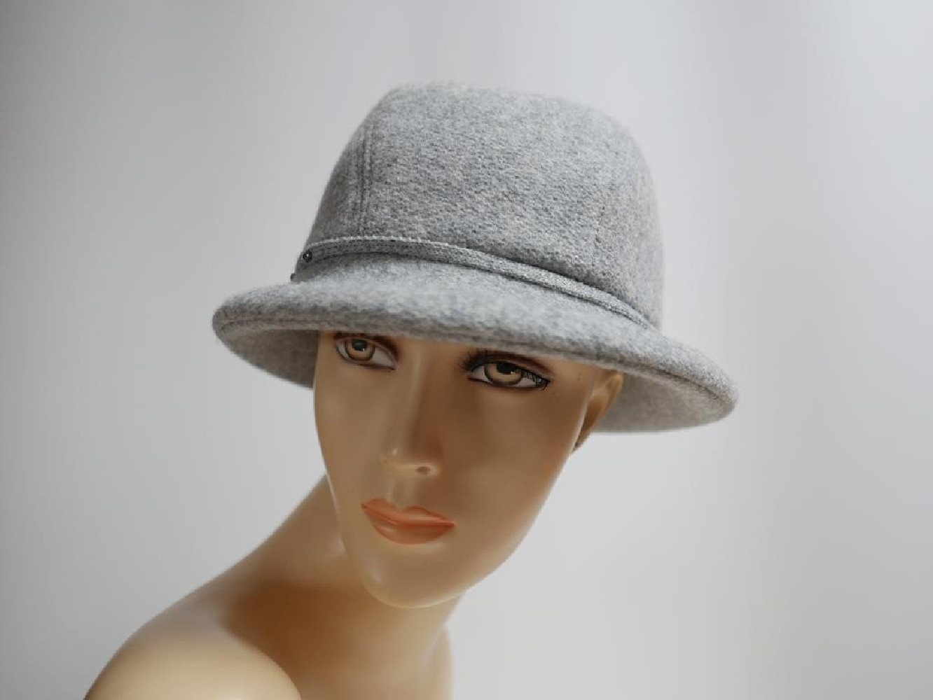 Szary kapelusz tkanina do 58 cm- regulowany