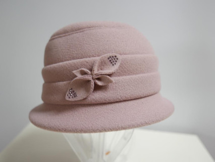 Rózowy kapelusz tkanina do 58 cm- regulowany