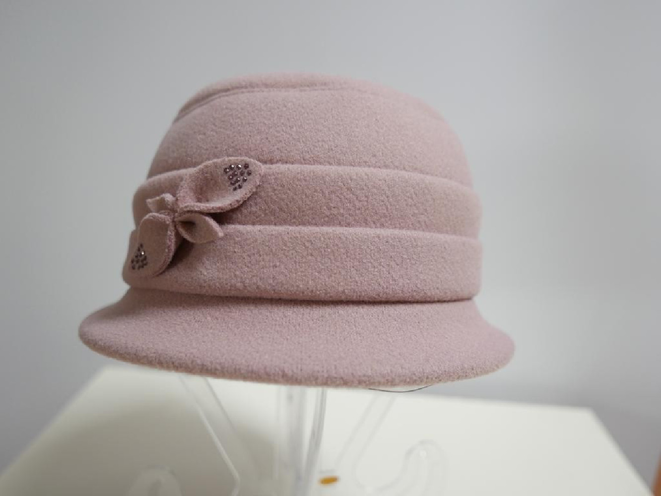 Rózowy kapelusz tkanina do 58 cm- regulowany