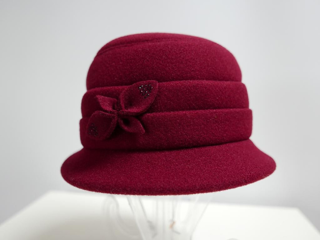 Bordowy kapelusz tkanina do 58 cm- regulowany