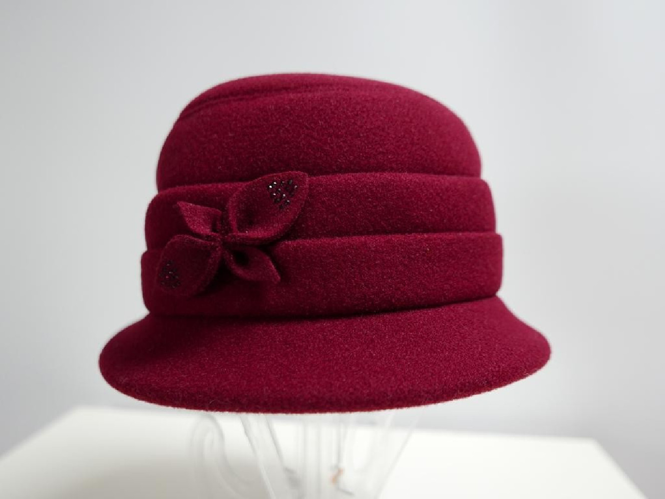 Bordowy kapelusz tkanina do 58 cm- regulowany