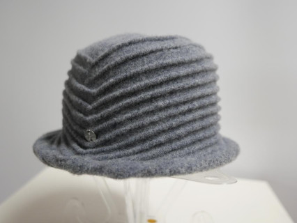 Szary kapelusz dzianina wełniana 57-59 cm