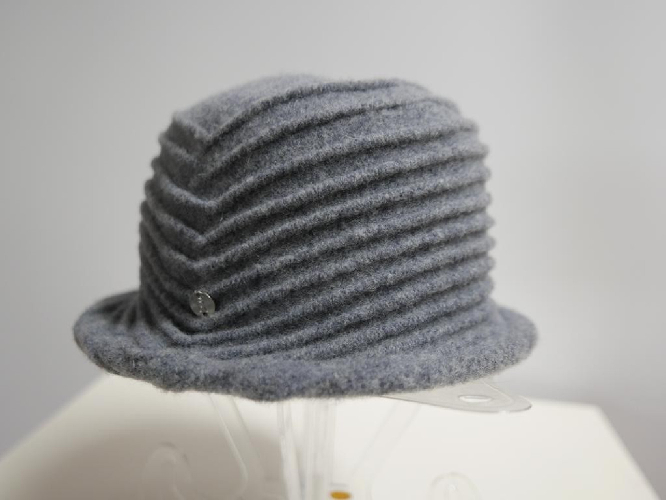 Szary kapelusz dzianina wełniana 57-59 cm