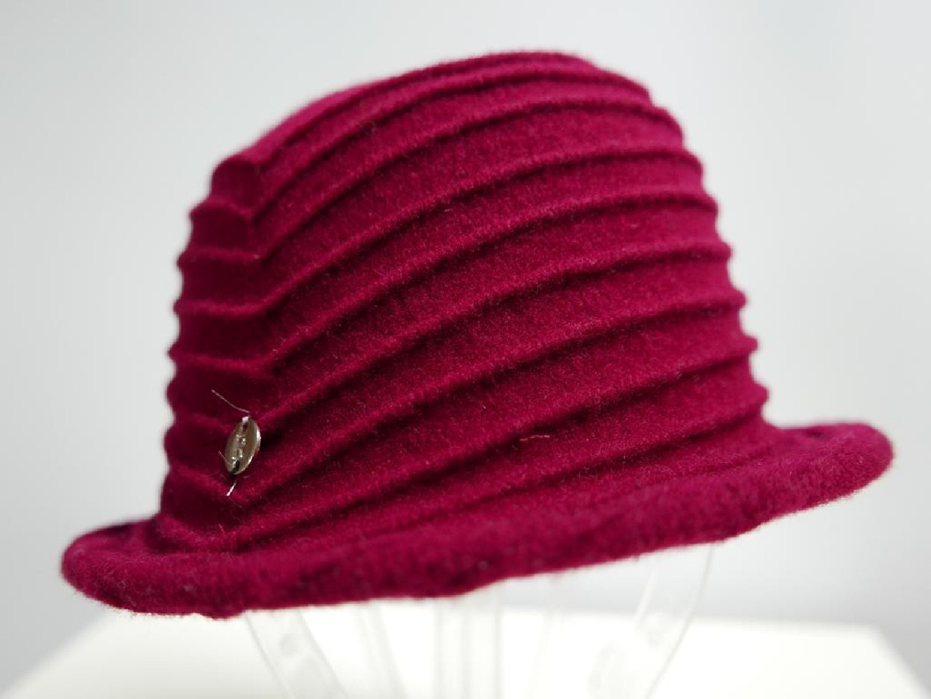 Bordowy kapelusz dzianina wełniana 54-56 cm