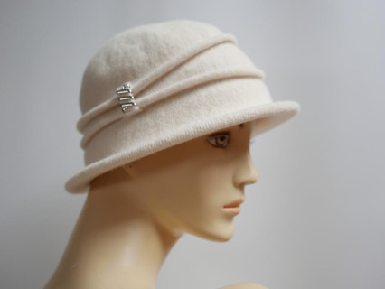 Kremowy kapelusz dzianina wełniana 55-58 cm