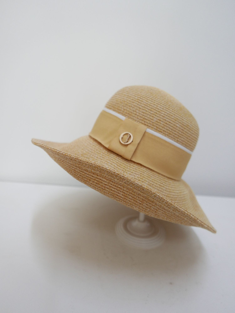 Beżowy kapelusz słomkowy | Zuwika Design