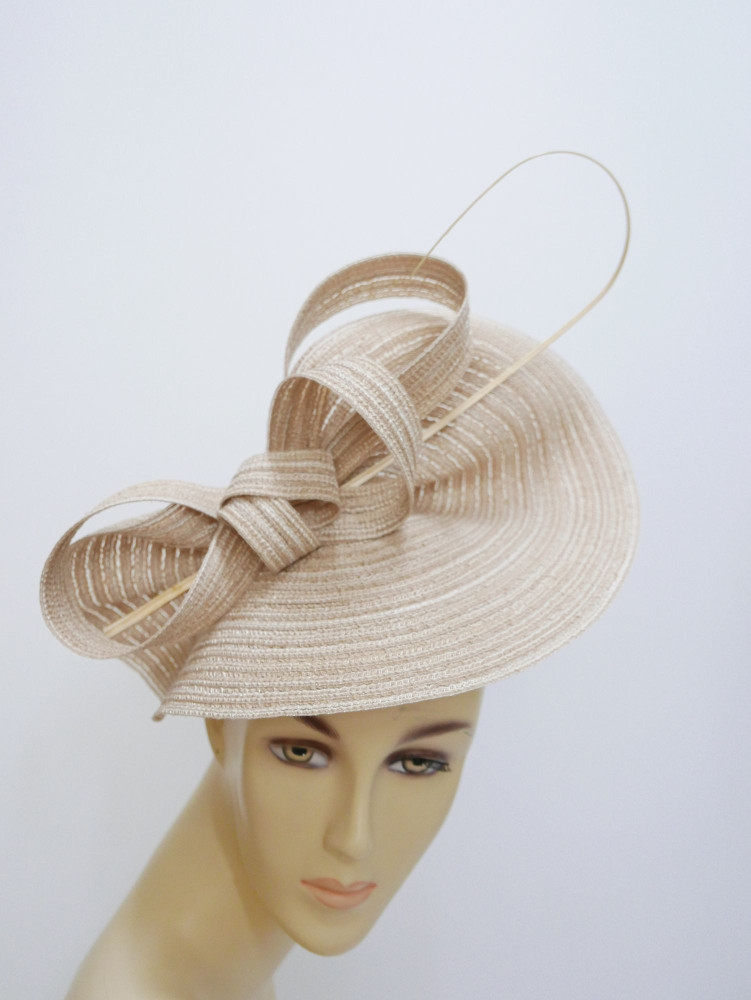 Beżowy fascynator na przepasce | Zuwika Design