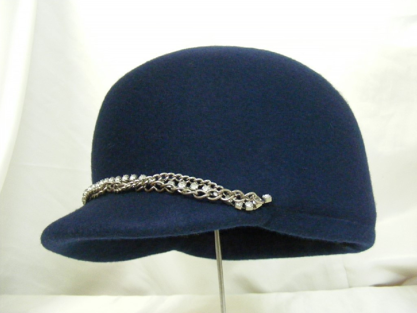 Suzanne - granatowa oficerka filc 57-60 cm