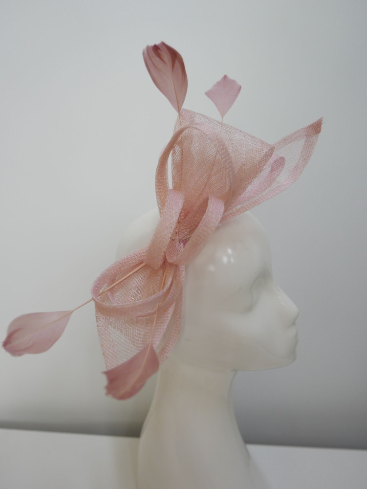 copy of copy of copy of copy of copy of Biało czarny fascynator z woalką na przepasce