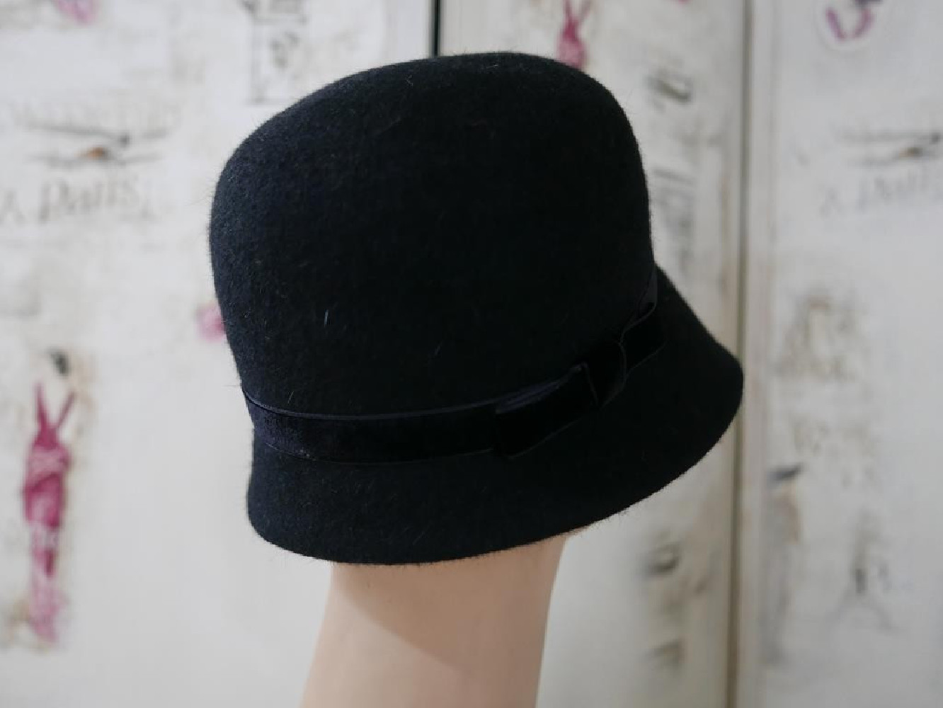 Milena  kapelusz klosz czarny 51-53 cm