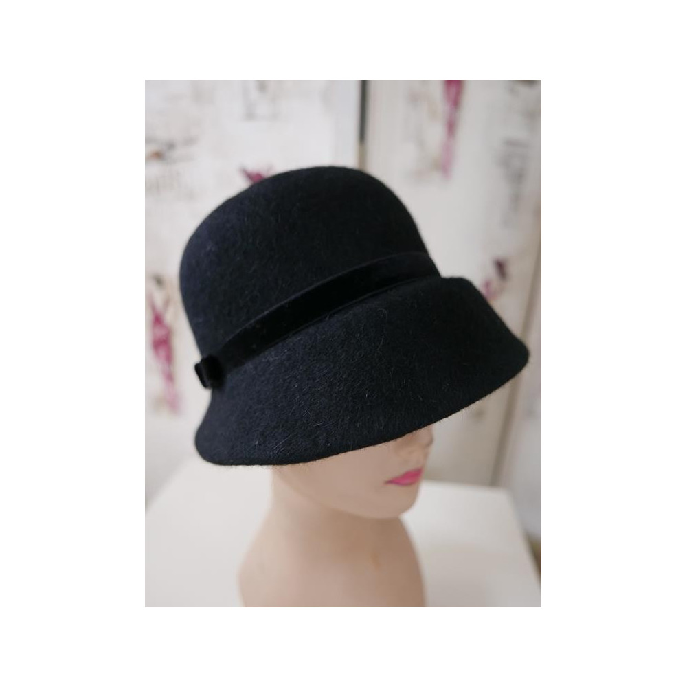Milena  kapelusz klosz czarny 51-53 cm