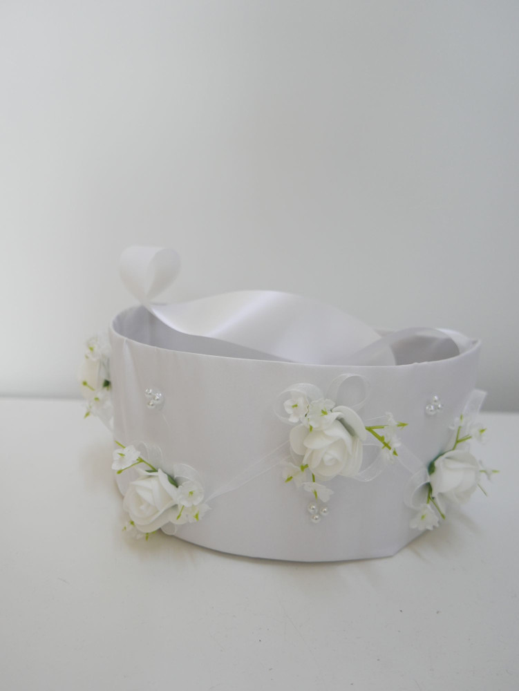 Biały z zielenią koszyczek do sypania kwiatów | Zuwika Design