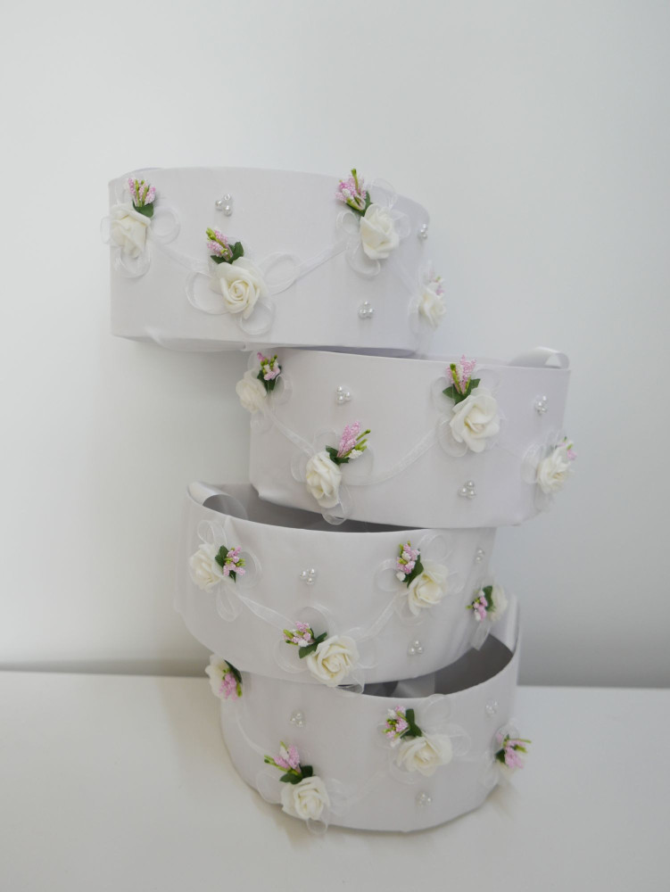 Śmietankowo różowy koszyczek do sypania kwiatów | Zuwika Design