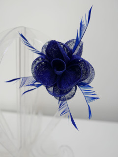Royal blue kwiat, stroik z sinamay do włosów, sukni, kapelusza | Zuwika Design