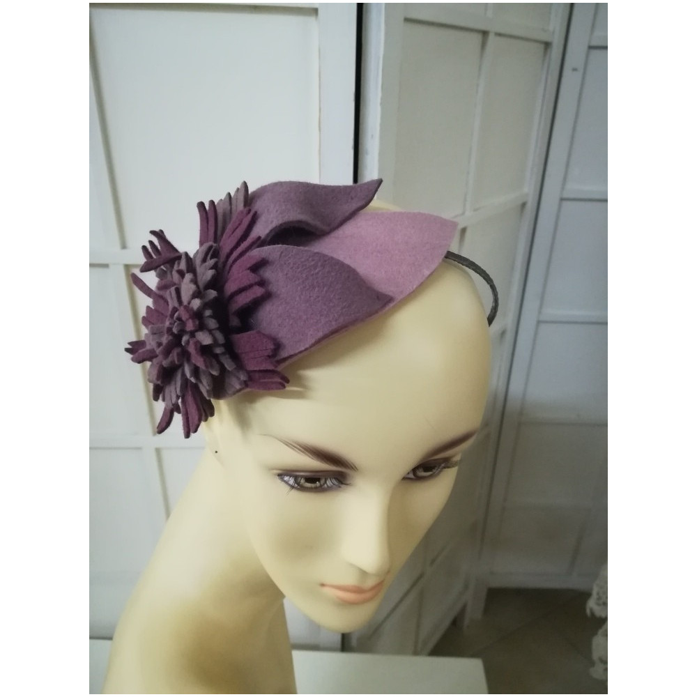 Wrzosy i róże fascynator filcowy