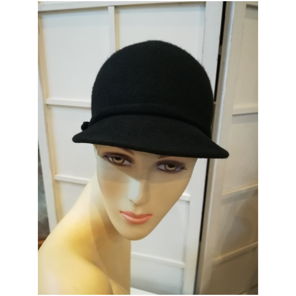 Ala czarna czapka dżokejka filc 55-58 cm