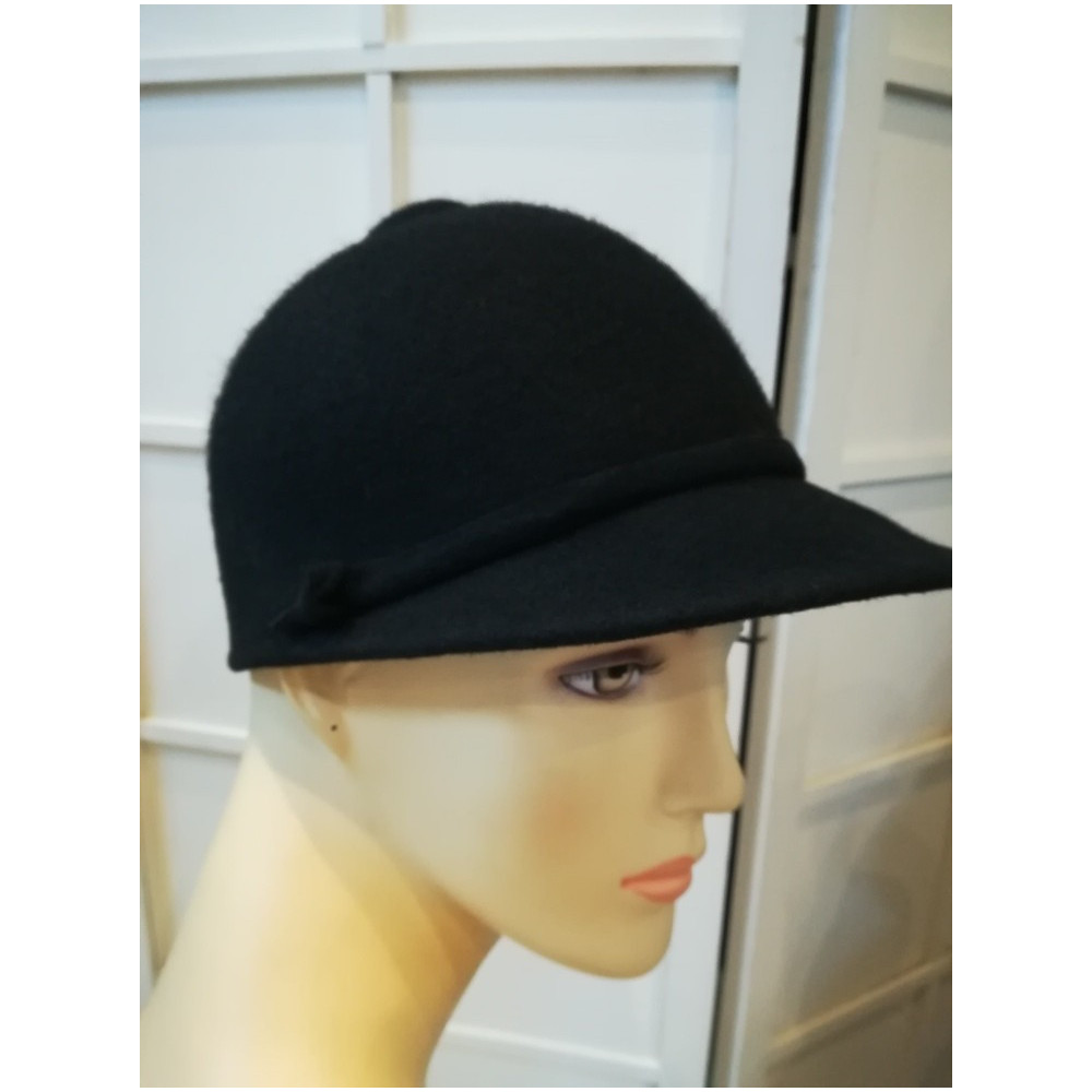 Ala czarna czapka dżokejka filc 55-58 cm