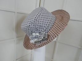 Kropeczki szaro beżowy kapelusz tkanina z rondem do modelowania54-57 cm