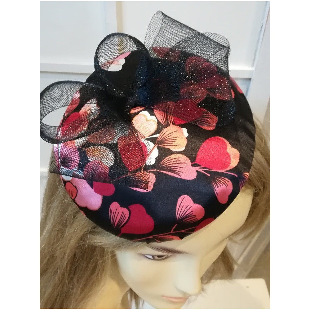 Wiśniowy róż mini toczek fascynator