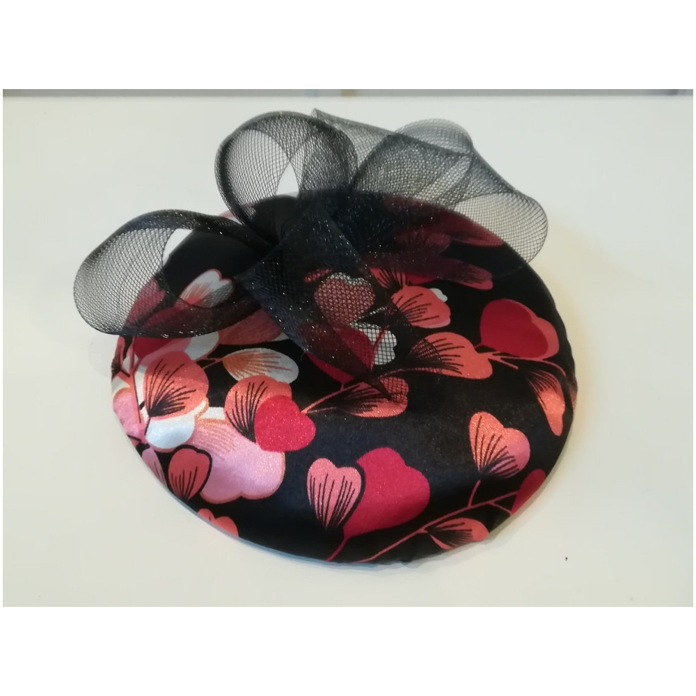 Wiśniowy róż mini toczek fascynator