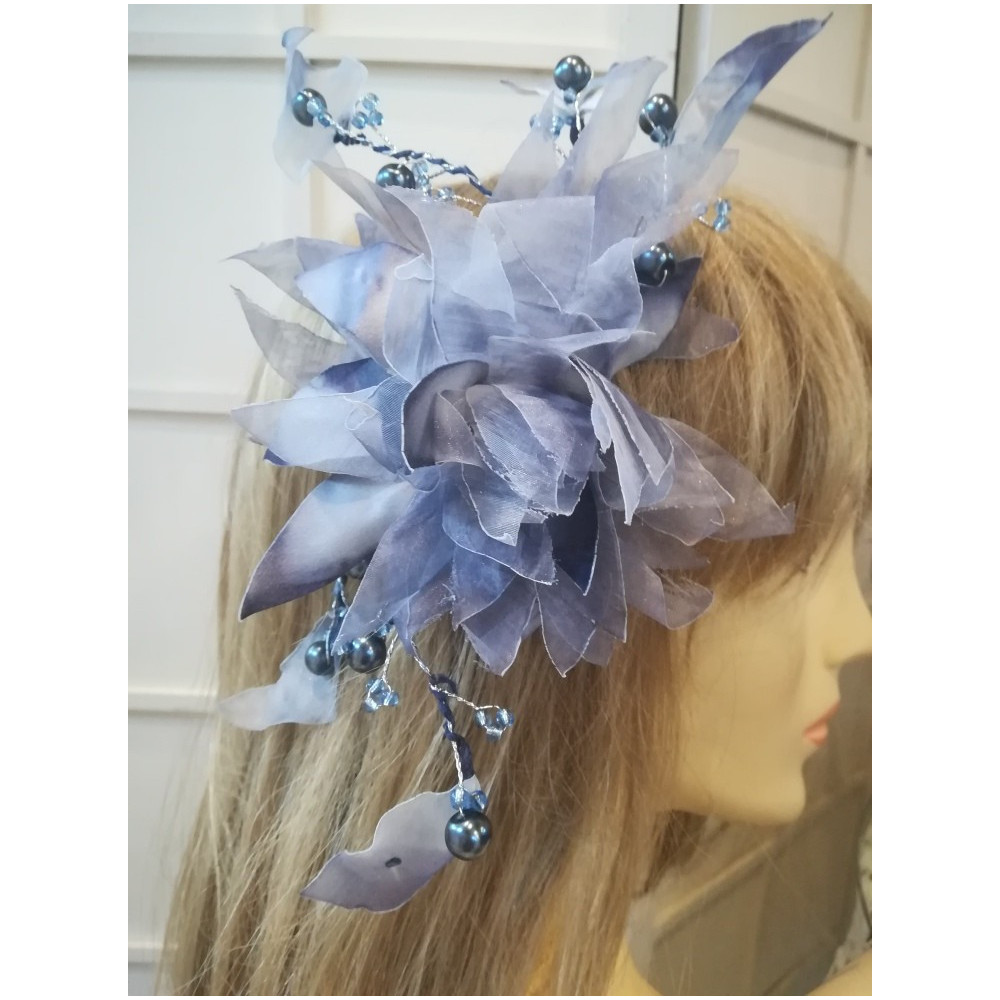 Szaro wrzosowe kwiaty do włosów sukni kapelusza