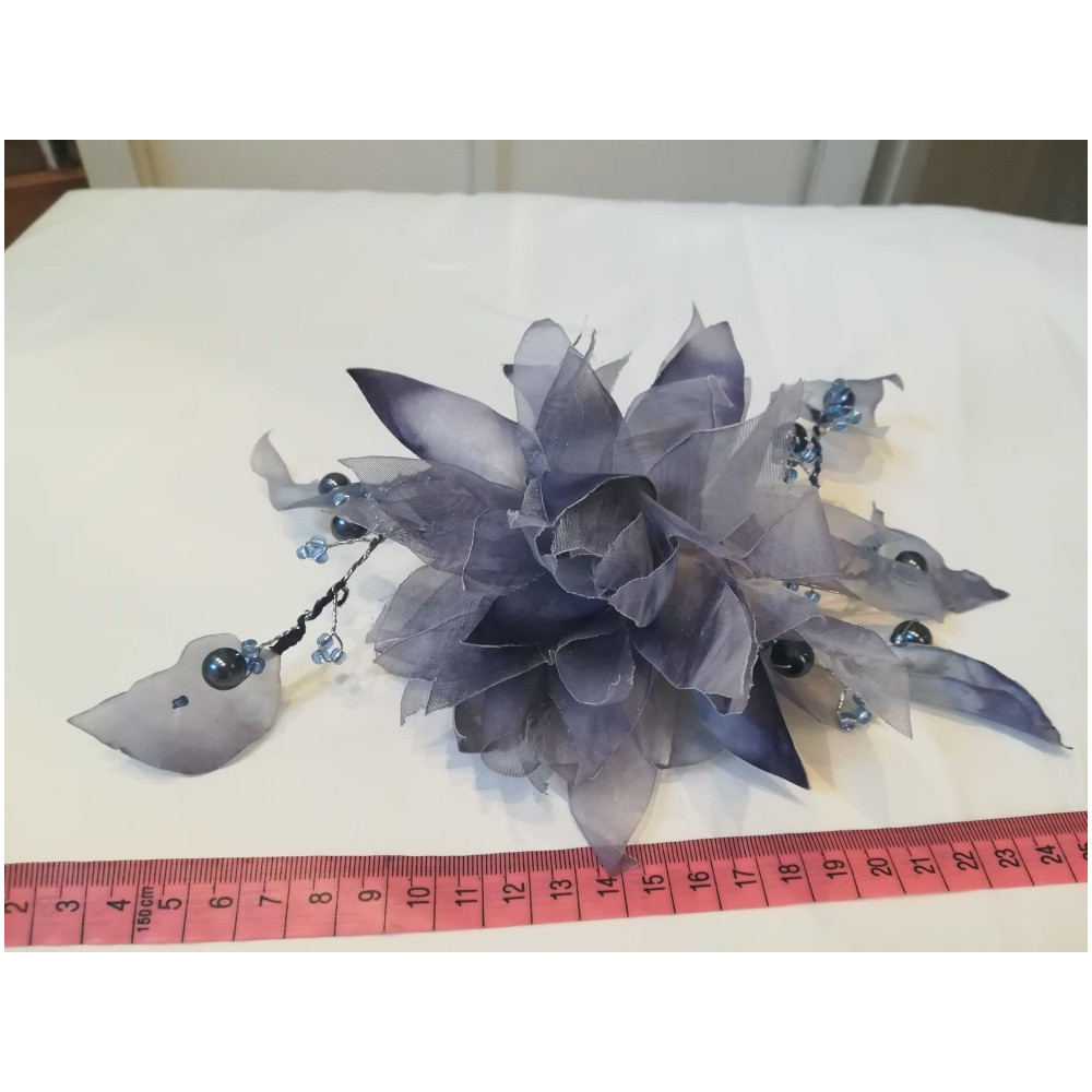 Szaro wrzosowe kwiaty do włosów sukni kapelusza