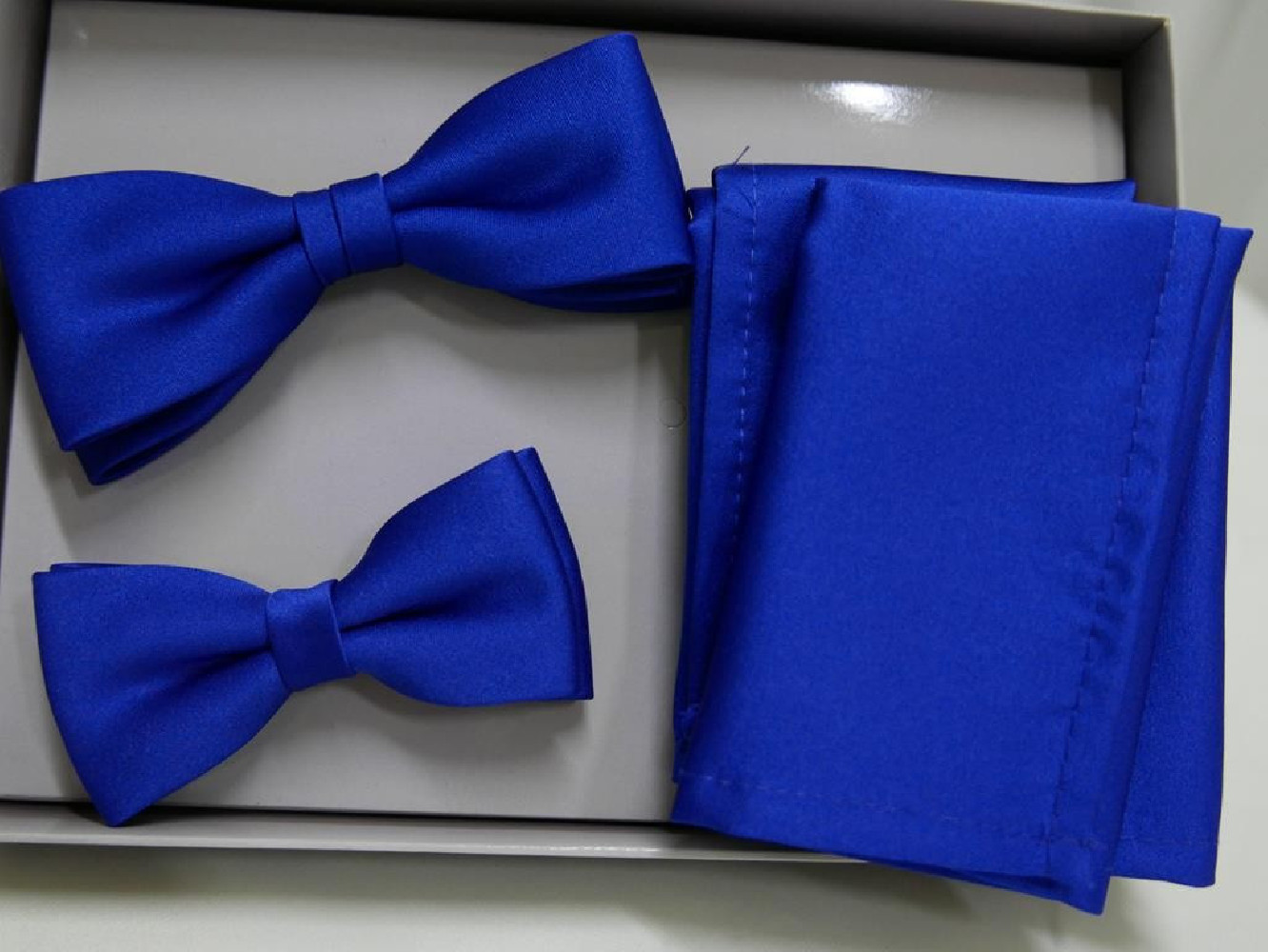 Zestaw ojciec i syn muchy z poszetkami