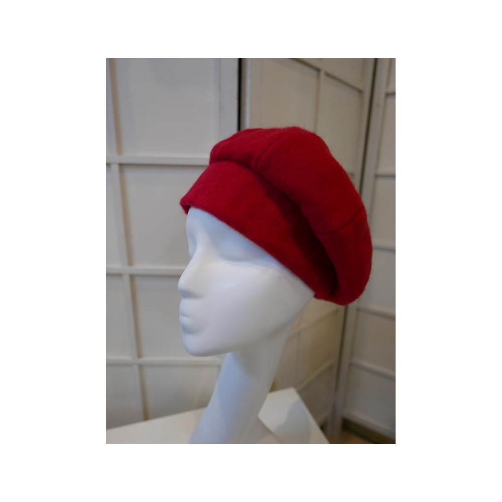 Czerwony beret na stójce do 58 cm regulowany